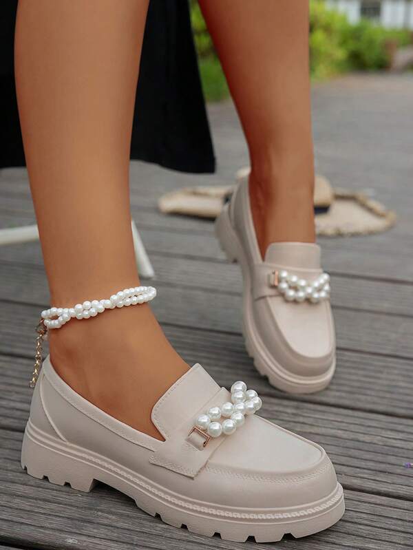 Women's Thick Sole Solid Color Loafers, Fashionable College Style Metal Pearl Loafers, Comfortable And Lightweight Shoes Black Retro French Thick Sole Mary Jane Shoes For Women, New Style Suitable For Dresses, Low Vamp Shoes