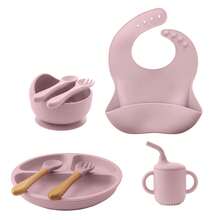 Juego de 8 piezas de vajilla infantil, plato con ventosa, tazón, utensilios, taza de silicona suave, baberos, cucharas y tenedores, artículos de vajilla para bebés y madres - Rosa Pálido - Ver 9