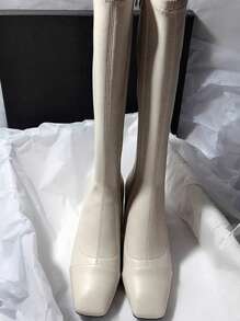 女士时尚靴子，黑色细高筒靴2025秋冬新款女鞋，方头侧拉链不对称鞋跟过膝靴，白色靴子