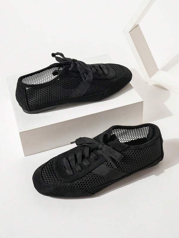 Women's Casual Lace-Up Soft Flat Shoes, Breathable Mesh & Faux Suede Patchwork Square Toe Ballet Flats, Suitable For Summer Vacation, Summer Promotion, Back To School, Student Uniform, Christmas, Autumn, New Year