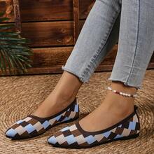 أحذية نسائية قماشية مريحة وعملية بدون كعب