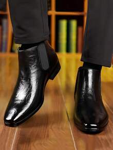 Stivaletti alla caviglia Chelsea di moda da uomo, classici neri con design a fascia elastica, adatti per l'abbigliamento business e casual