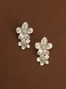 1 Pair Exaggerated Alloy Flower Floral Earrings, Suitable For Daily Wear