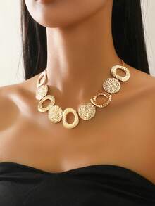 1pc European & American Fashion Exaggerated Minimalist Geometric Hammered Metal Texture Choker Necklace, Versatile For Women To Wear Daily, Festivals, Parties