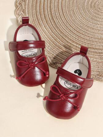 1 双女婴纯色蝴蝶结 PU 设计扁平钩环防滑透气学步鞋，可爱优雅玛丽珍公主鞋，适合春秋季