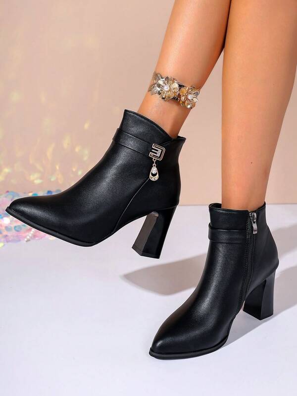 Women's Boots, New Autumn/Winter Platform Lace-Up Ankle Boots, Versatile Chunky Heel Motorcycle Boots