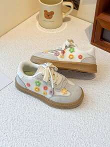 1双校园风儿童运动鞋蕾丝花边女童高颜值运动鞋轻便软底儿童溜冰鞋2025新款时尚训练鞋 - 米色 - 查看 4
