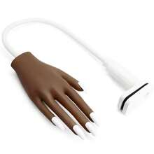 Mano de práctica de uñas acrílicas - Mano de práctica de uñas de silicona, versión mejorada con placas de uñas que nunca se caen, uñas postizas para técnicos de uñas, utilizada para la práctica de uñas, modelo de práctica flexible, viene con 50 placas de uñas. Los dedos ya no se rompen fácilmente - Los dedos tienen un esqueleto de aluminio de 3,2 mm en el interior, conectado a través de todo el dedo, lo que permite que los dedos se doblen en varios ángulos. - Marrón Chocolate - Ver 3