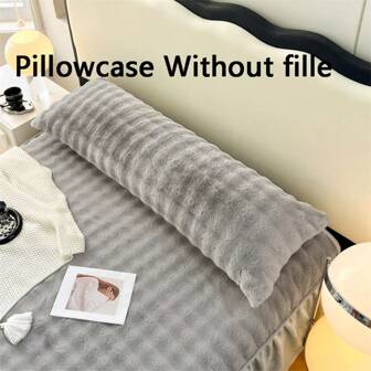 1件装柔软羽绒纯色兔毛绒泡泡褶皱枕套，梦幻系列枕套，柔软、抗皱、透气，无枕芯，适用于单人/双人床，加厚牛奶绒枕芯，雪花绒面，双面保暖内衬，厚实保暖，如云朵般亲肤舒适，简约精致保暖，适用于卧室、客房、全家使用，是节日聚会送给父母、家人和朋友的理想礼物，家居纺织品礼品