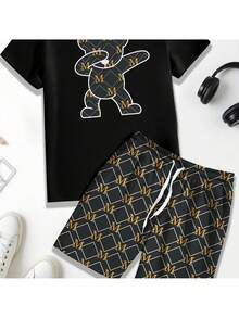 Dabbing Bear Quilted Print Short Sleeve T-Shirt, Local Warehouse, 220g Cotton Men's T-Shirt, Cool and Comfortable, Versatile Summer Wear, Perfect Gift