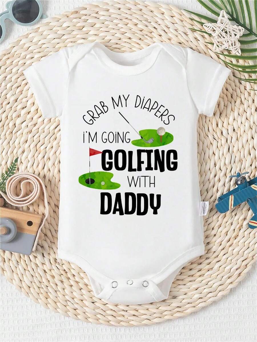 GRAB MY DIAPERS I'M GOING GOLFING WITH DADDY Print Funny Baby Romper Casual Comfortable Short Sleeve Newborn Clothes Cotton Fashion Triangle Jumpsuit - trắng - Xem 1
