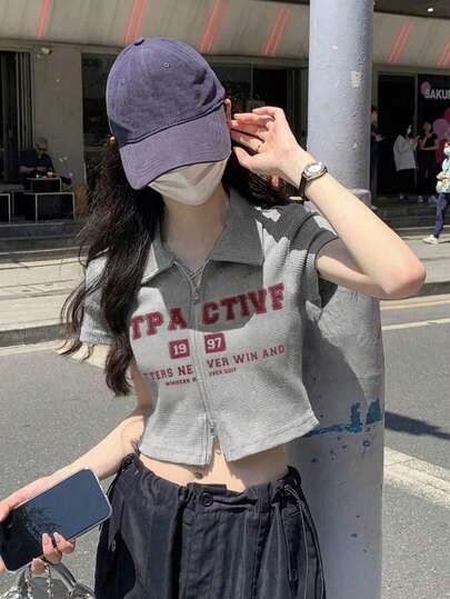 纯色字母印花翻领短袖短款修身拉链女式T恤，春夏季休闲