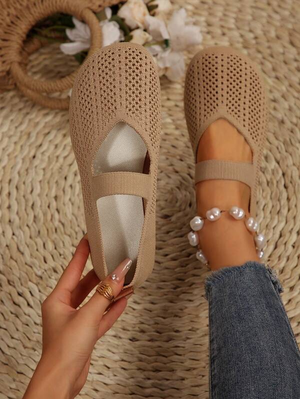 2025年秋季女士四季针织玛丽珍平底鞋，纯色一脚蹬圆头鞋，织物鞋面和衬里，橡胶鞋底，可机洗