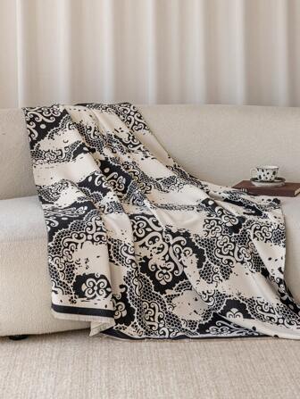 1pc Faux Cashmere Black Simple Abstract Palace Retro Jacquard Sofa Blanket, Outdoor Picnic Warm Shawl, Pet Blanket, Air Conditioning Quilt, Office Camping Shawl, Simple Gift, Suitable For Daily Use Outdoor Carpet