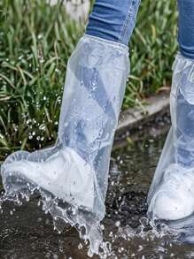 Wasserdichte Regenschuhe für Reisen, perfekt für Regentage. Diese elastischen wasserdichten Regenschuhe können mit Regenmantel oder Regenschirm getragen werden. Diese unisex Einweg-Wasserschutzüberzüge sind rutschfest und eignen sich für Gartenarbeit, Motorradfahren, Radfahren und andere Aktivitäten bei Regen.