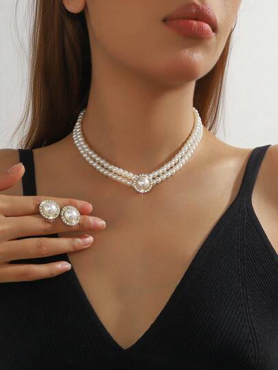 Ensemble élégant de 3 pièces : collier, boucles d'oreilles et bijoux en perles rondes Cadeau idéal pour les couples d'étudiants, les mariées, les mariages, les fêtes et les déplacements quotidiens Accessoires sophistiqués et à la mode