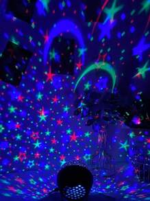 1 件声控星空投影 LED 灯 - 梦幻夜灯，带变色、月亮和星星，USB 供电现代家居装饰，适用于客厅、卧室、圣诞节和万圣节礼物、卧室夜灯 | 星空和月亮主题 | 塑料灯罩，卧室 LED 灯