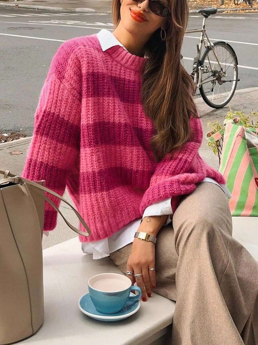 Round Neck Solid Color Contrast Striped Regular Casual Knit Pullover Top