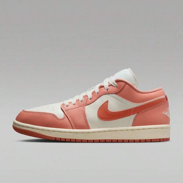 Nike أحذية كرة السلة WMNS AIR JORDAN 1 LOW للنساء، منخفضة القمة، DC0774-180