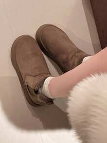 Botines casuales de color sólido para mujer, botas de nieve de invierno de suela gruesa de color caqui con forro de felpa cálido y suela antideslizante de 5 cm, adecuadas para el invierno. - Caqui - Ver 2