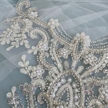 1 Piece Of Luxurious 3D Embroidered Lace Sewn On Rhinestones, Bead Glitter Flower Patch Decal, Used For Clothing And Wedding Dress Decal Decoration - White - View 6