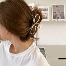 1 PC Golden Bowknot Hair Claw Clip Alloy,Elegant Non-Slip Strong Hold Grip Hair Jaw Clip,Non-Slip Alloy Design For Thick Hair,Hair Catcher Clip,School Stuff, College - 金色 - 查看 8