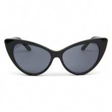 Women Retro Vintage High Pointed Cat Eye Sunglasses With Dramatic Winged Silhouette And Glossy Finish, Ideal For Editorial Street Style Photoshoots, Fashion Show Appearances, Rooftop Sunset Events, And Retro Coastal Holiday Ensembles - 黑色 - 查看 2