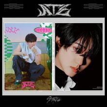 /Kpop/Skz/STAY 海报，明星演唱会周边海报，自粘海报，带背胶，可粘贴于卧室、客厅等家居墙面，以及店铺墙面，装饰卡片海报 - 彩色 - 查看 12