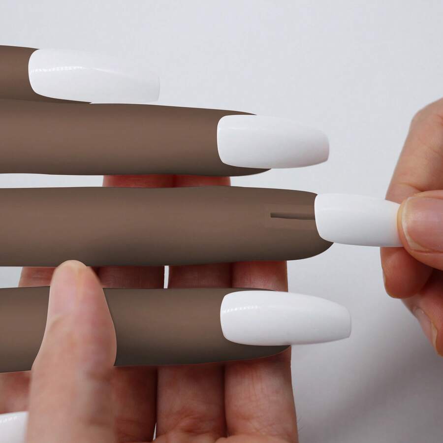 Mano de práctica de uñas acrílicas - Mano de práctica de uñas de silicona, versión mejorada con placas de uñas que nunca se caen, uñas postizas para técnicos de uñas, utilizada para la práctica de uñas, modelo de práctica flexible, viene con 50 placas de uñas. Los dedos ya no se rompen fácilmente - Los dedos tienen un esqueleto de aluminio de 3,2 mm en el interior, conectado a través de todo el dedo, lo que permite que los dedos se doblen en varios ángulos. - Marrón Chocolate - Ver 1