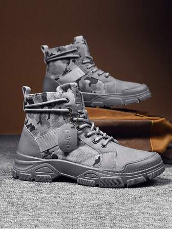 男士靴子新款，适合所有季节，复古迷彩系带高帮厚底工作靴，防滑防臭圆头系带设计，复古粗犷街头风格，适合休闲、户外、徒步旅行、徒步