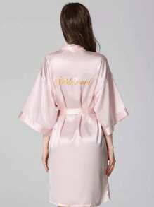 1. Batas de mañana y baño para mujeres, batas de baño para damas, batas de baño bordadas, accesorios para ceremonias y recepciones de bodas, vestidos de noche para damas de honor, vestido de novia para la novia, conjunto de fiesta para la mejor amiga, batas de baño bordadas, vestidos de fiesta para la mejor amiga, mantos de boda, suministros para fiestas de boda, suministros para bodas al aire libre