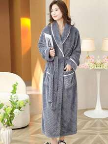1pc Thick Autumn/Winter Plush Soft Robe, Vacuum Compressed Delivery, Shawl Collar, Loungewear, Bathrobe, For Women, Adults, Students, Casual, Bathing, Salon, Personal Use, Gift - Multicolor - View 13