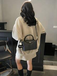 Classic European And American Women's Crossbody Bag, Mini New Fashionable Handbag, Contrasting Color Design, Nylon Waterproof Fabric Shoulder Bag, Suitable For Commuting, Parties And Vacations - Black - View 6