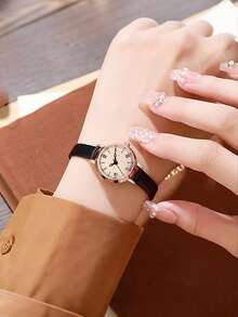 Fashion Student Watch Leather Strap Watch Small Plate Thin Student Exam Watch Female Retro Quartz Watch, Send Girlfriends, Friends, The Most Ideal Holiday Gift, Clock