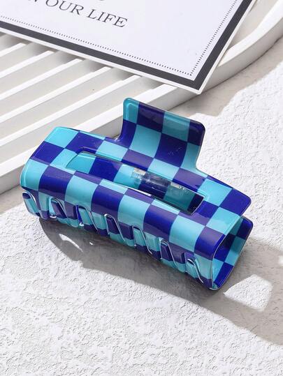 1pc Women's High-Quality Checkerboard Hollow Square Navy Blue Medium Hair Claw - Ins Elegant Sweet Versatile Non-Slip Strong Fashion Headpiece, Suitable For Holidays, Parties, Daily Use And Gifts Hair Accessories Fashion Hair Claw Clips Autumn Accessories Fall Hair Clips Winter Accessories For Vacation Outfits Woman Summer Beach