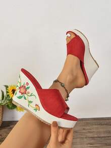 Chaussures confortables, sandales à plateforme avec talon compensé épais pour femmes, nouvelles sandales d'été sexy polyvalentes à bout ouvert avec broderie, sandales à enfiler polyvalentes à semelle souple antidérapante pour l'extérieur