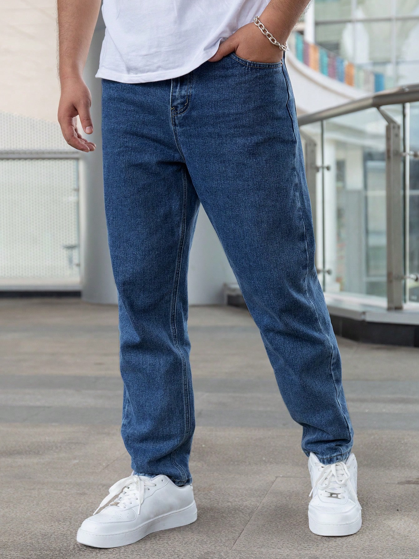 Men's Solid Color Casual Straight Leg Jeans