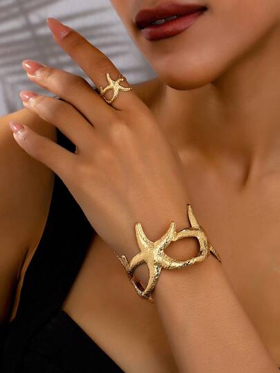 1 Set Fashionable Hollow Starfish Bracelet & Ring Set