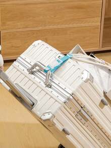 可调节旅行行李带、便携式旅行挂带、防丢夹带、包包挂钩、行李固定带夹、可调节行李带释放扣、旅行手提包捆绑带、行李侧挂带扣、实用户外携带带、汽车旅行、旅行必备、旅行配件、度假、暑假、返校季 - 彩色 - 查看 3