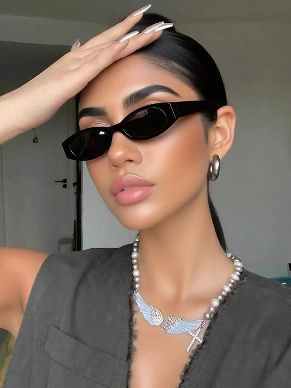 Retro Small Oval - Frame Black Y2K Fashion Glasses For Women & Men - Plastic Classic Style | Protection For Outdoor Travel, Beach, Vacation & Daily Wear