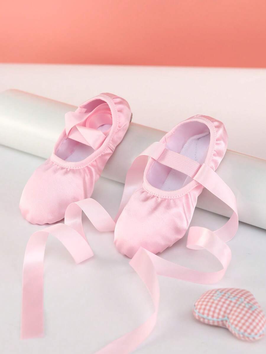 Girls Lace-Up Ballet Shoes, Children's Indoor Soft-Soled Dance Shoes, Yoga Shoes, Practice Shoes, Flat Slippers - Pink - View 1