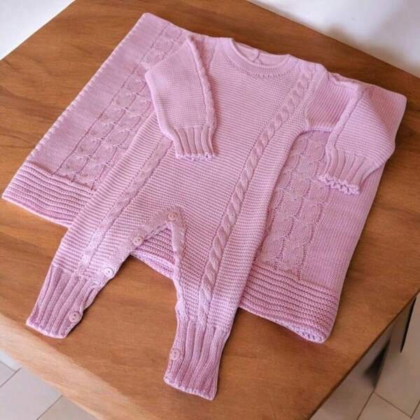 Saída Maternidade de Tricô para Meninos e Meninas Várias Cores
