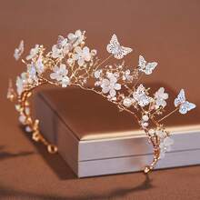 1 Peça Coroa de Princesa com Borboleta e Floral na Moda, Acessório de Cabelo Elegante para Noiva, Não Lavável, Adequado para Casamentos, Aniversários e Apresentações em Palco - Adequado para Pessoas com 15 Anos ou Mais.