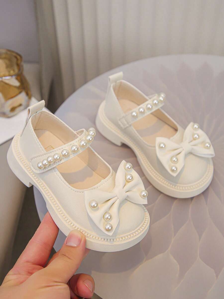 Girls' Cute Solid Color Big Bow Faux Pearl Design Outdoor Loafers Princess Flats - Beige - View 1