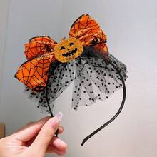 This 1pc Halloween Headband Is A Must-Have For Halloween Parties, Gatherings, Wild Nights In The City, Veterans Day Celebrations, Role-Playing Themed Parties, And Day Of The Dead. It Features A Funny Pumpkin, Bat, Spider Web Headband, Little Devil, Gauze, Bow, And Ghost Headband. It Can Bring You More Fun, Immerse Yourself In It And Leave Unforgettable Memories For Your Friends And Family.