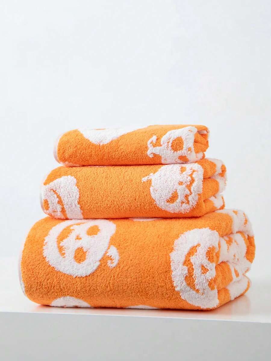 1pc Thin Orange Towel With Jacquard Halloween Pumpkin Pattern, Made Of Polyester Fiber, Rectangular 70*140cm Or Kitchen/Face/Hand 34*75cm Or Small Square 34*34cm, Suitable For Men, Women, Couples, Families, All Seasons, Quick-Drying, Absorbent, Soft, Applicable For Bathroom, Hotel, Gym, Holiday Gifts, Parties, Beach Shower Towels For Beaty Salon, Hotel Sports,Home Essentials, Towel, Skin Care