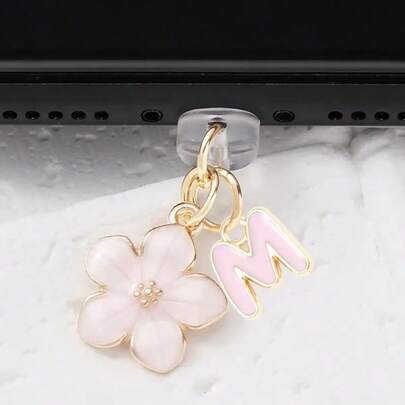 1 件时尚粉色花卉字母手机防尘塞，精致 A-Z 字母金属挂件，适合作为女性生日礼物，兼容 Lightning（5-14）/ Type-C 接口