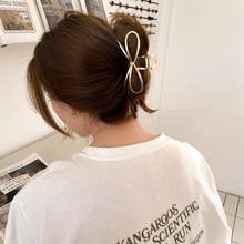 1 PC Golden Bowknot Hair Claw Clip Alloy,Elegant Non-Slip Strong Hold Grip Hair Jaw Clip,Non-Slip Alloy Design For Thick Hair,Hair Catcher Clip,School Stuff, College - 金色 - 查看 5