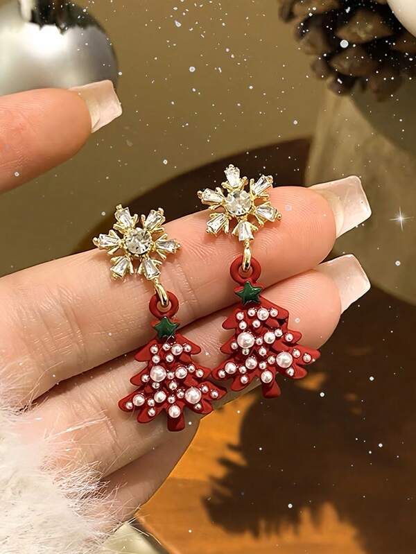 1 paire de boucles d'oreilles avec flocon de neige en cristal scintillant, sapin de Noël et gland de perle. Accessoire de mode élégant et de luxe, nouvelle arrivée pour Noël