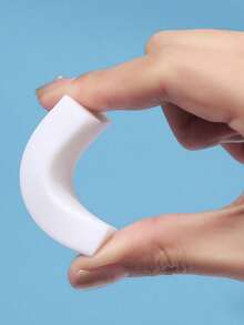 6 件装白色铅笔橡皮擦，学校和办公用品，随机款式绘画和绘图橡皮擦 - 白色 - 查看 6